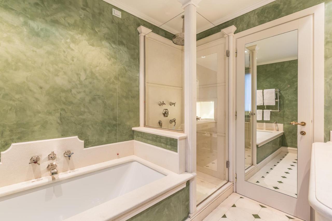 Ca' Del Teatro Terrace In San Marco District Apartment Venice Ngoại thất bức ảnh